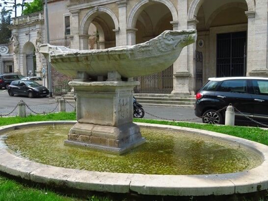 Most Famous Fountains in Rome - Fountain of the Small Ship (Fontana della Navicella)