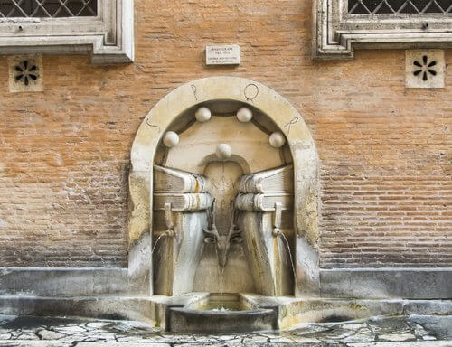 Most Famous Fountains in Rome - Fountain of the Books (Fontana dei Libri)