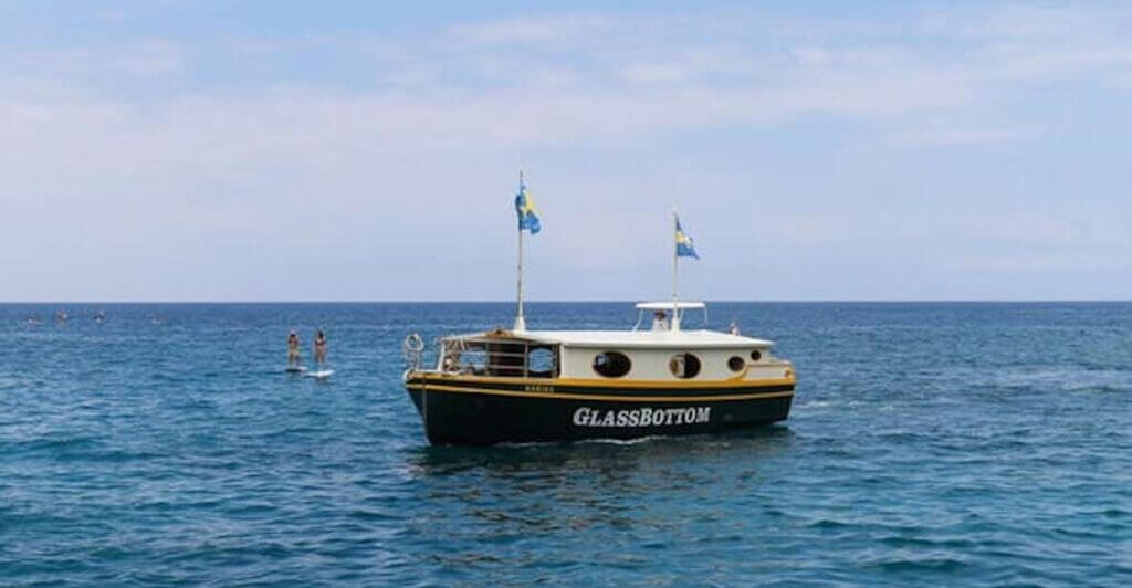 Hawaiian Glass Bottom Boat Tours - Big Island: 1-Hour Eco-Friendly Glass Bottom Reef Tour