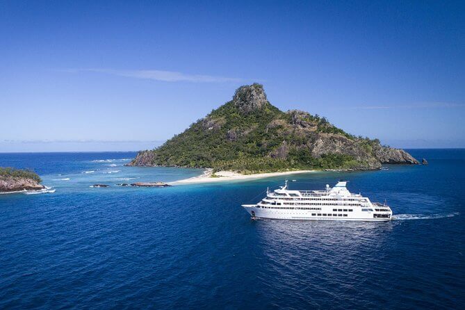 3 Night Fiji Island Cruise Mamanuca and Southern Yasawa Islands